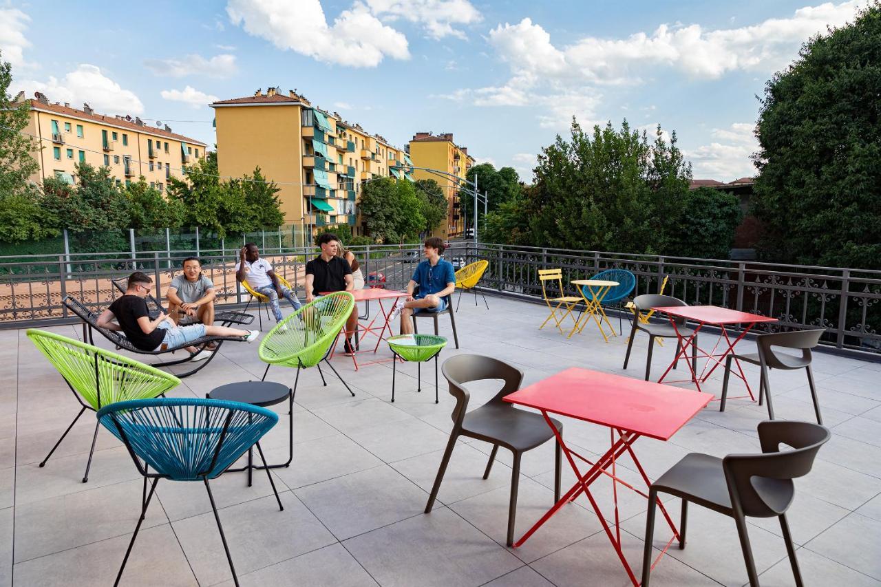 Bohoostel Hostel Bologna Exterior photo